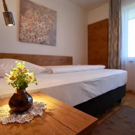 Hotel-restaurant Am Hochfuchs 3* Eugendorf