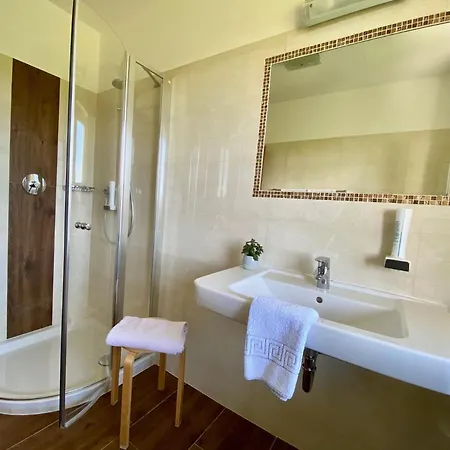 Hotel-restaurant Am Hochfuchs 3* اوغندورف