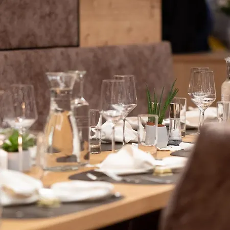 Hotel-restaurant Am Hochfuchs 3*