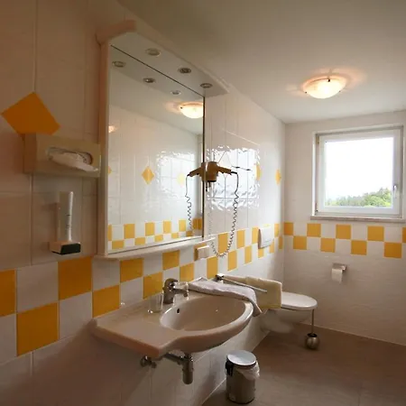 酒店 Hotel-restaurant Am Hochfuchs 尤根多夫