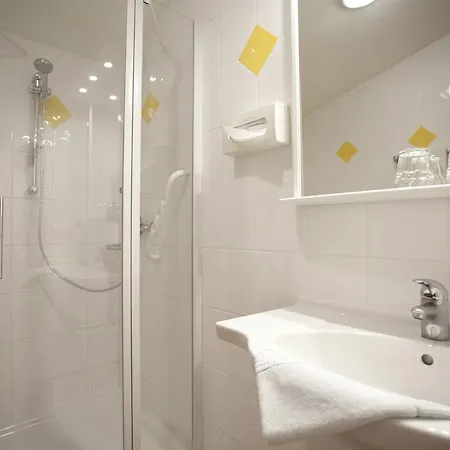 فندق Hotel-restaurant Am Hochfuchs اوغندورف